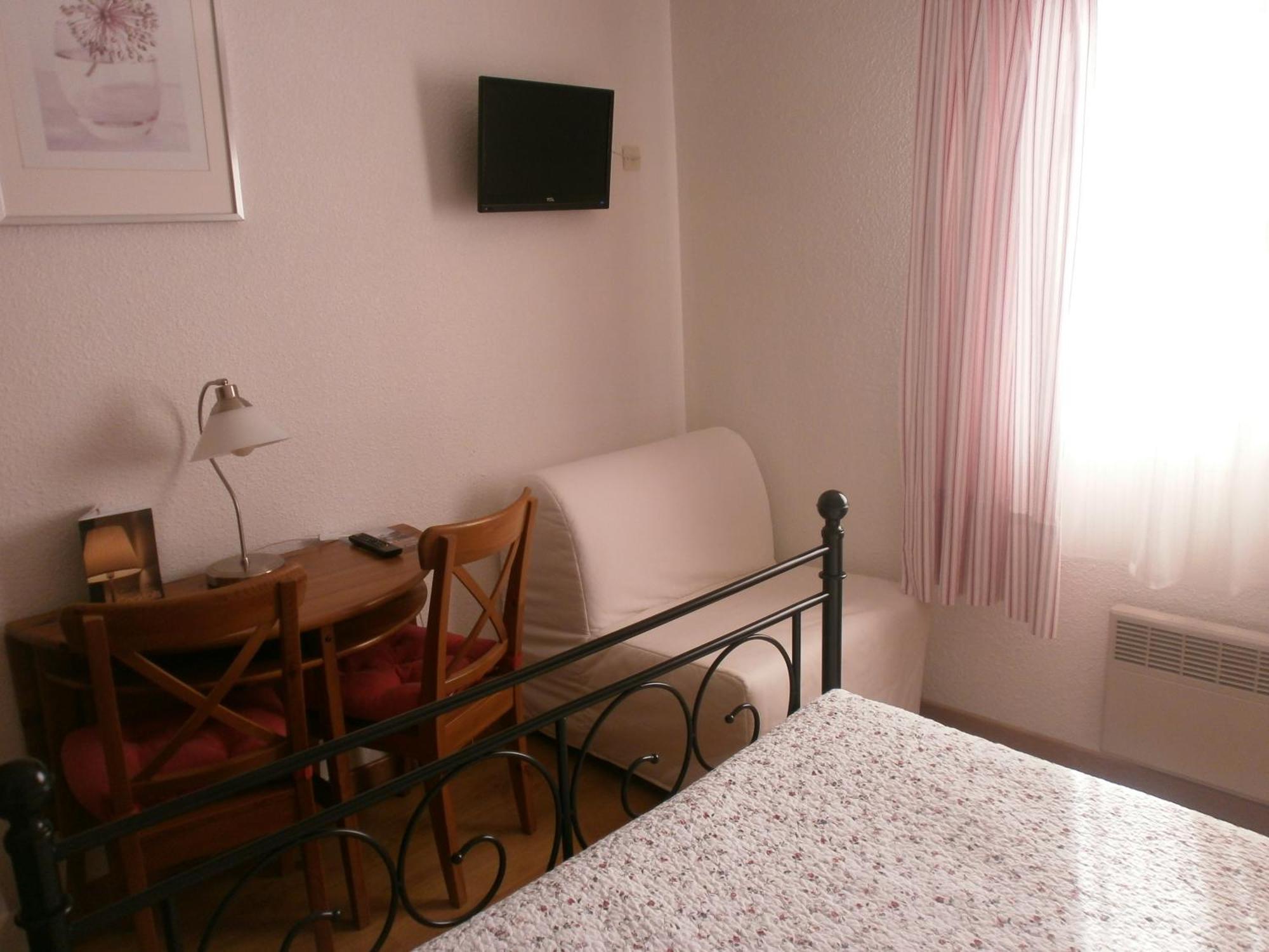 Hotel Le Clos Des Pins Six-Fours-les-Plages Pokój zdjęcie